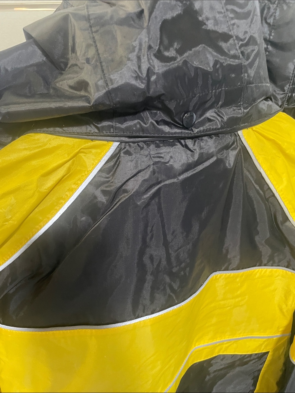 Rain Suit Jacket & Pants with Yellow Trim men’s LRG - Picture 5 of 6